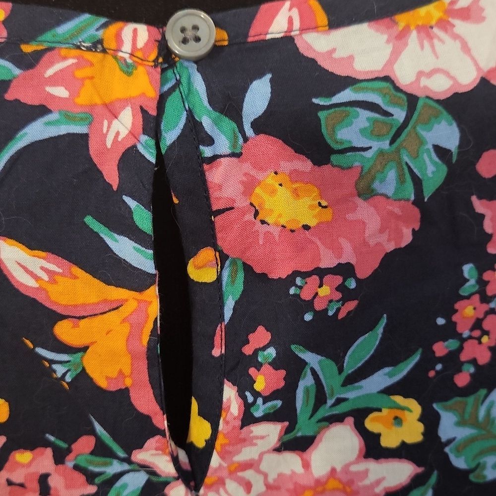 COPY - ❤️J.Crew Top - Picture 11 of 12